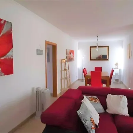 Apartment In The Center Of With Swimming Pool And Garage