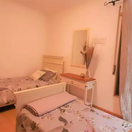 In The Center Of With Swimming Pool And Garage Appartamento *