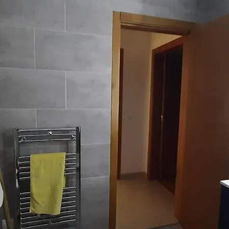 Apartment In The Center Of With Swimming Pool And Garage