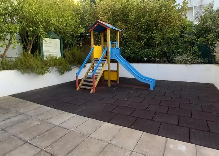 Appartement In The Center Of With Swimming Pool And Garage *